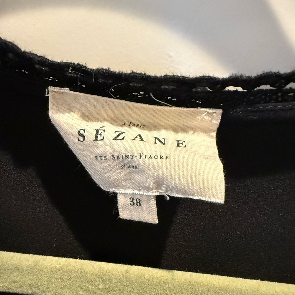 Sézane trim detail black blouse - Picture 4 of 8
